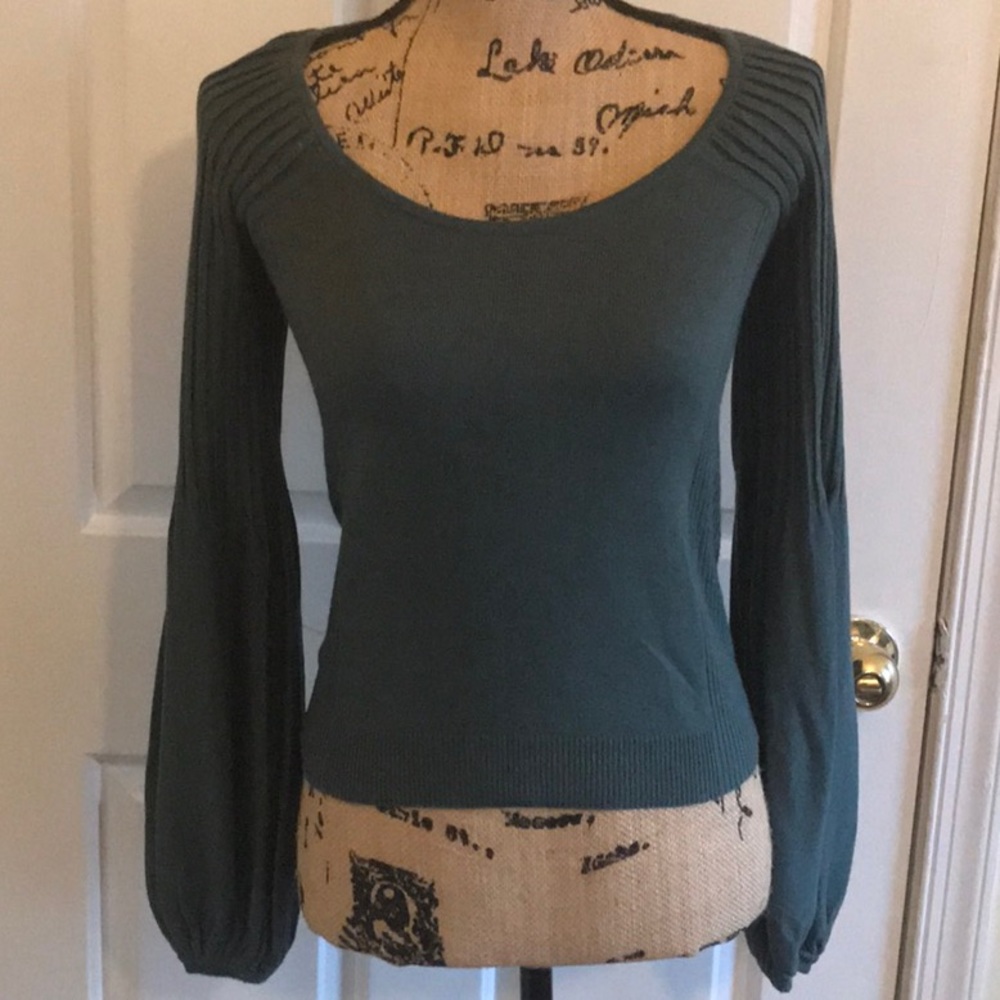Victoria Secret/Moda Int. silk & cashmere sweater